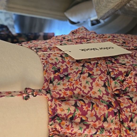 Chic Floral Maxi Dress in Pink and Purple New - Picture 3 of 17